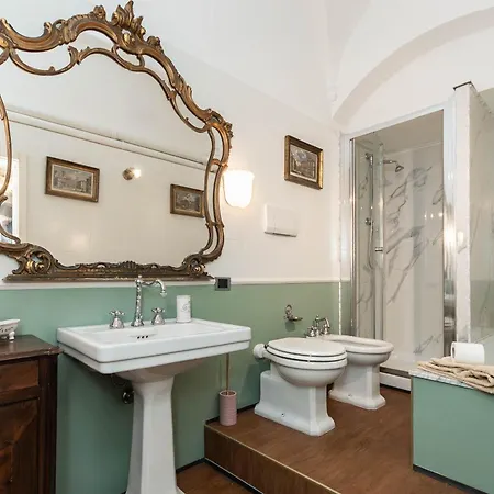 Apartmán Acquario, Centro Storico E Porto Antico - Altraonda Festival - Dimora Storica Dei Rolli Unesco *